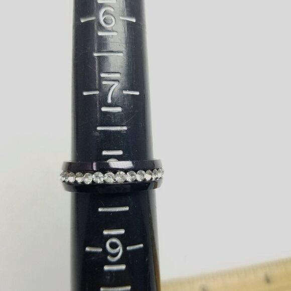 Vintage Inlaid Rhinestone Band Ring, Size 8, Estate - Picture 5 of 5